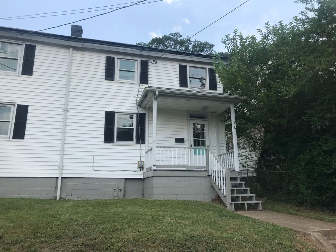 Foto principal - 1 Bedroom Duplex Unit