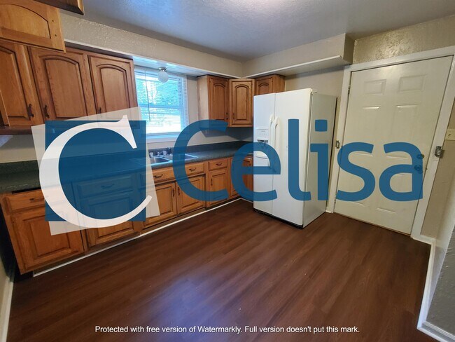 Foto del edificio - 1529 E Wayne St