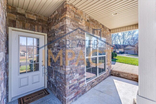 Photo - 810 Klondike Way Townhome