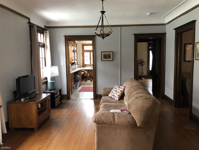 Building Photo - 2 br, 1 bath  - 1401 N 21st St Apt 4