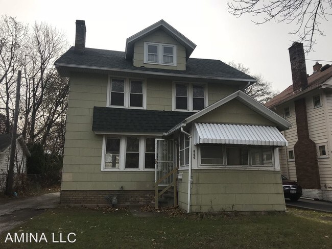 Building Photo - 869 Chili Ave