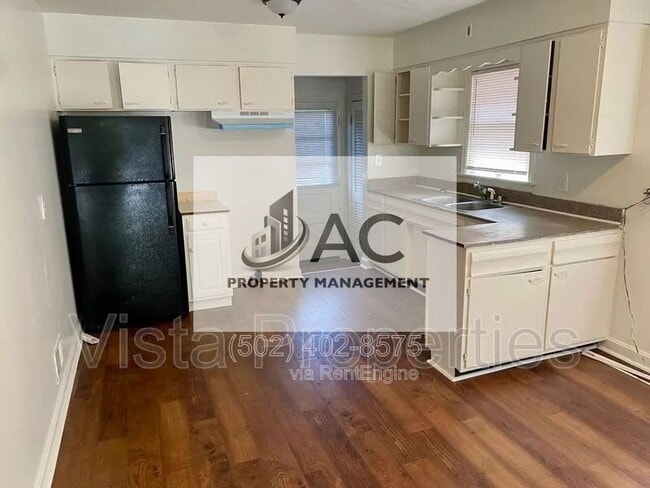 Foto del edificio - 3655 Kahlert Ave