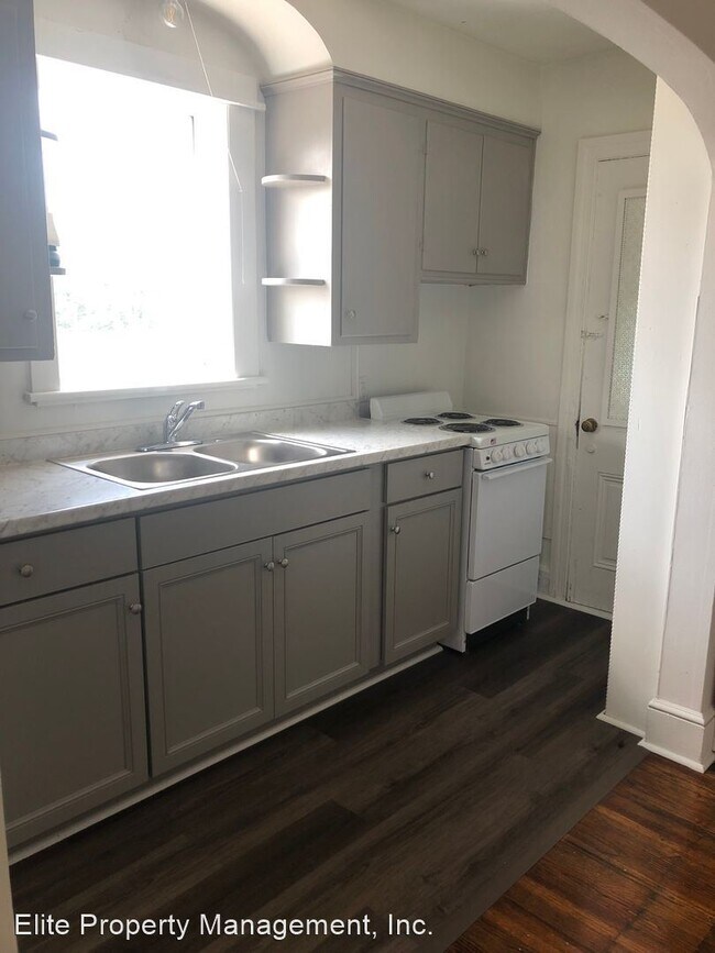 Foto del edificio - 1 br, 1 bath House - 547 W Market St. Unit 3