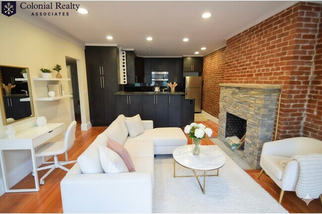 Building Photo - 1616 Beacon St