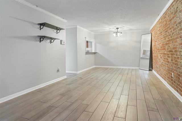 Building Photo - 3101 Highland Rd