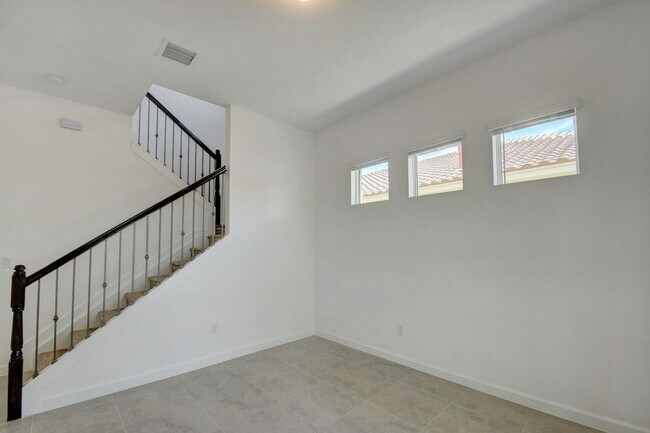 Foto del edificio - 1000 Sterling Pine Pl