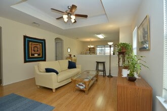 Building Photo - 1612 Poppy Seed Ln