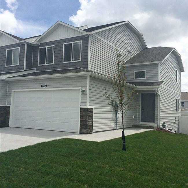 Building Photo - 6609 Horse Soldier Rd