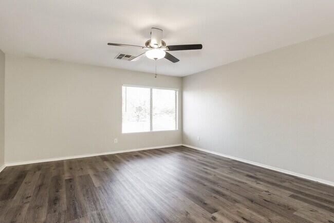 Foto del edificio - 7592 W Marlette Ave