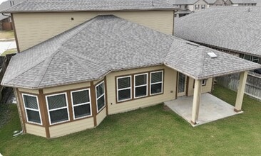 Building Photo - 10831 Sugar Pne Ln