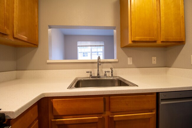 Building Photo - 1126 N 198th St