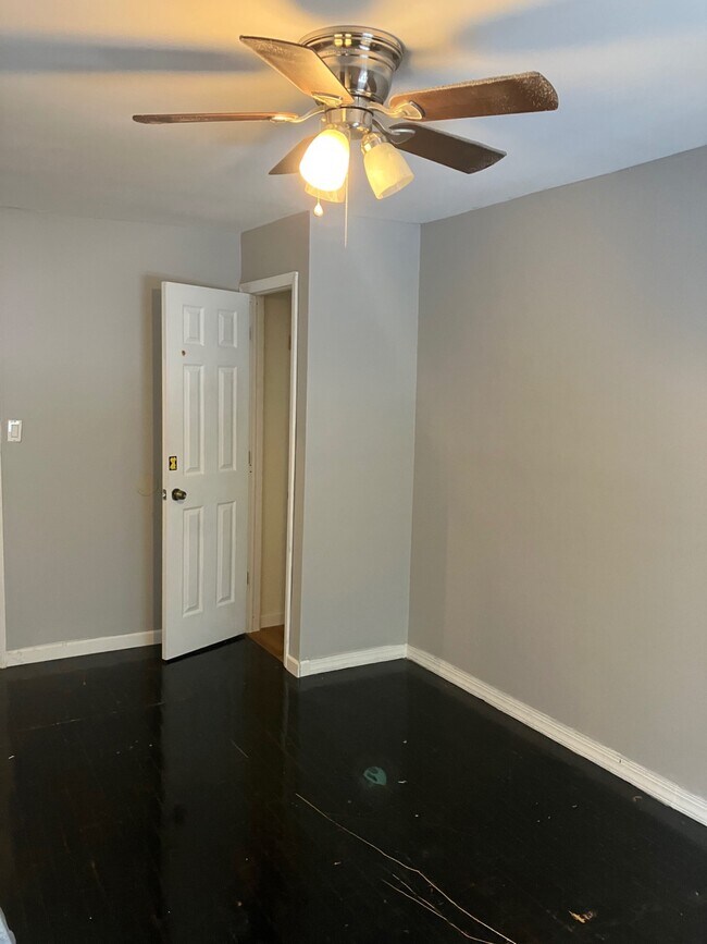 329 Pulaski St, Brooklyn, NY 11206 Townhome Rentals in Brooklyn NY