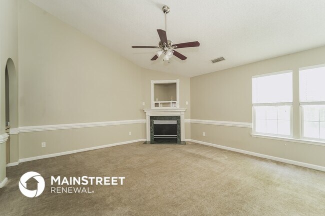 Foto del edificio - 3640 Annandale Dr