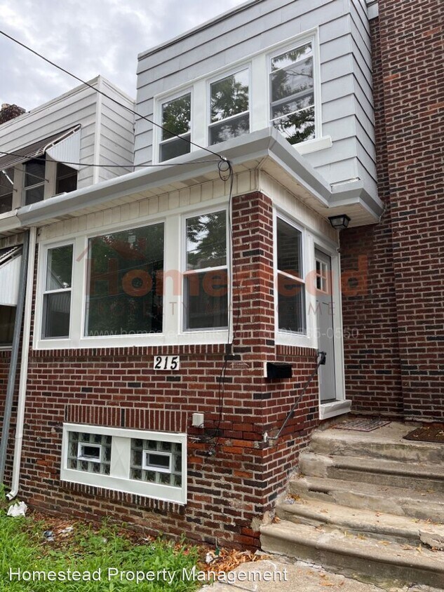 Foto principal - 3 br, 1 bath House - 215 Wright Ave