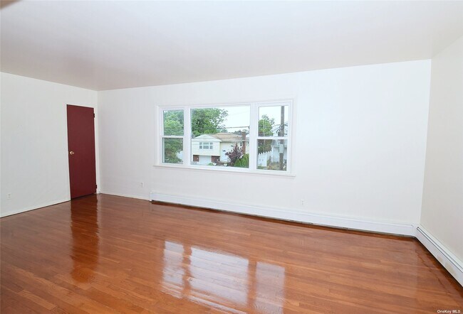 Building Photo - 226 Hopper St