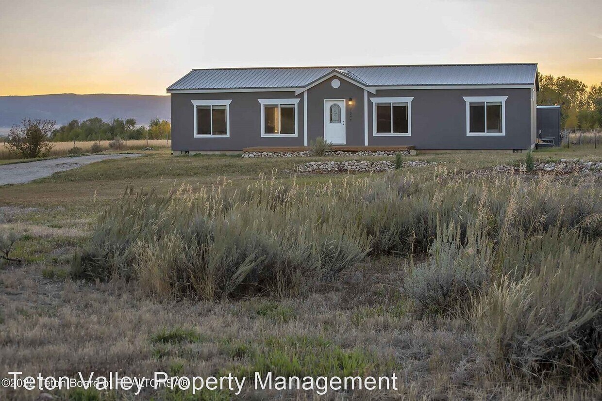 5124 Rancheros Loop, Tetonia, ID 83452 House Rental in Tetonia, ID