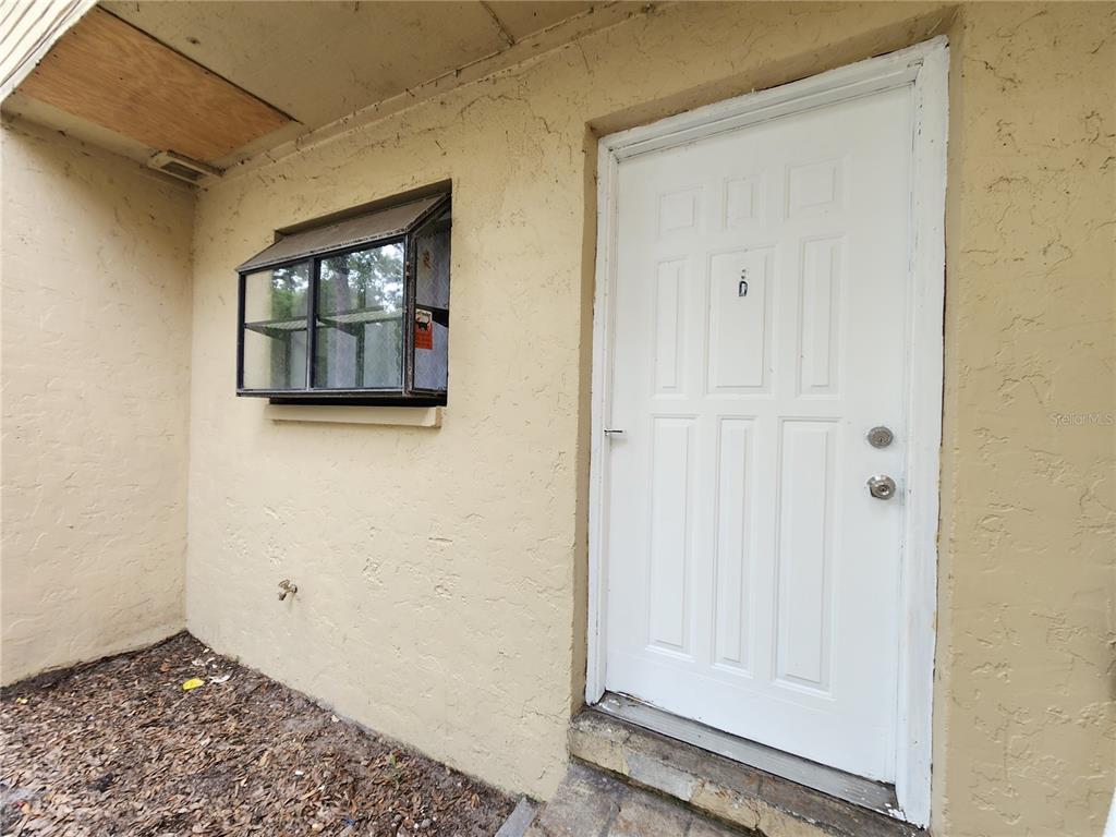 Foto principal - 1110 SW 62nd Terrace