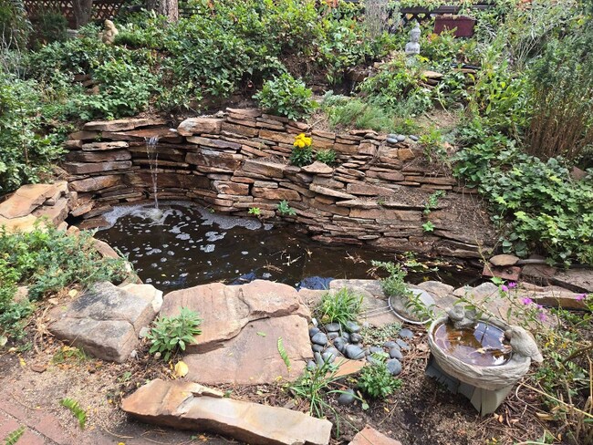 Building Photo - 420 N Downing St