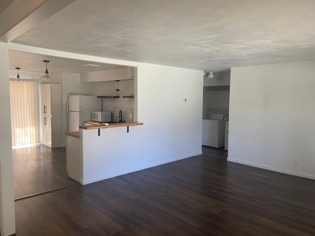 Foto del edificio - 909 Pine St