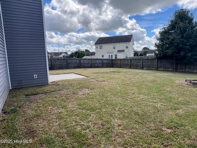Building Photo - 709 Emerald Pk Dr