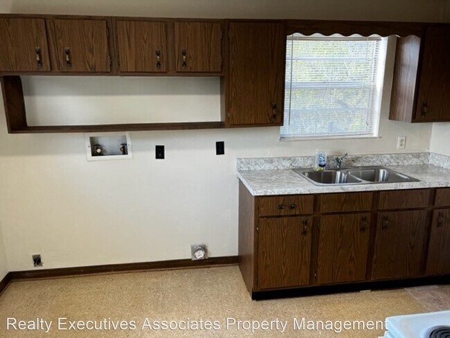 Foto del edificio - 1 br, 1 bath House - 1017 East Harper Ave