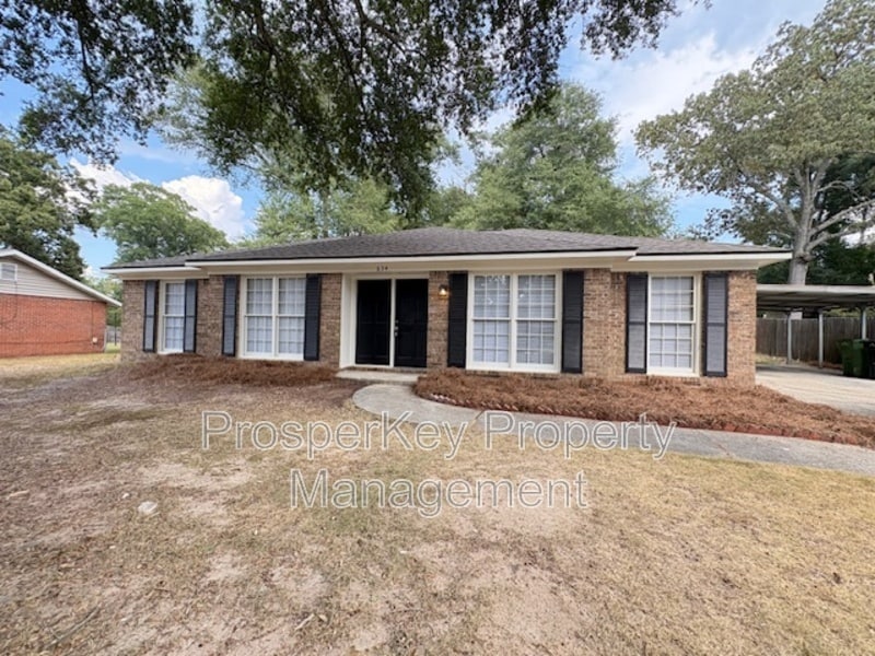 Primary Photo - 634 Southern Pines Dr