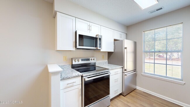 Foto del edificio - 725 Chancery Ln