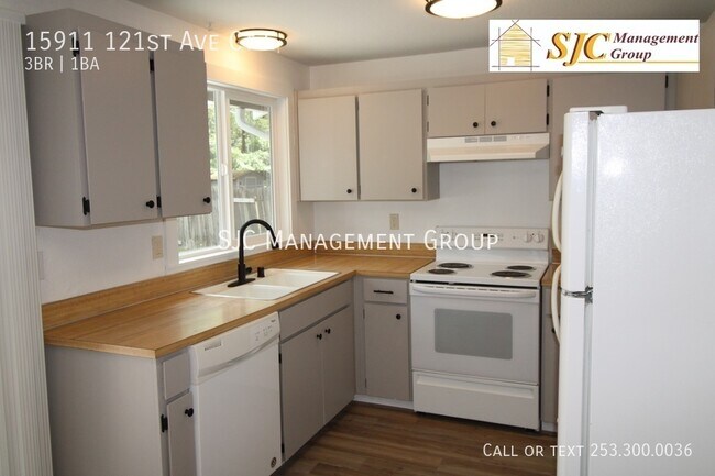 Foto del edificio - 15911 121st Ave Ct E