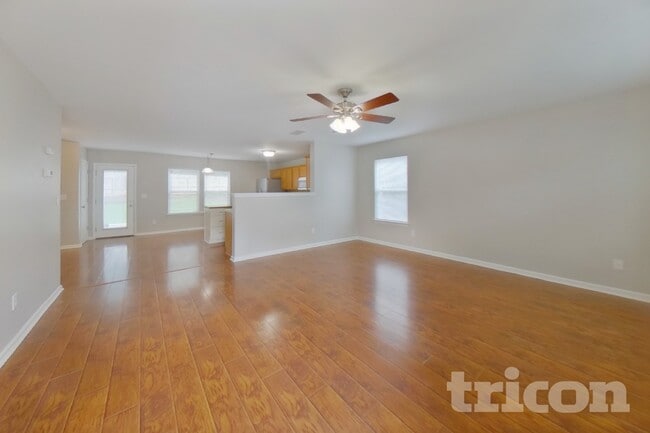 Building Photo - 501 Sawtooth Oak Drive