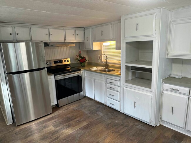 Foto del edificio - 6551 Char Ln