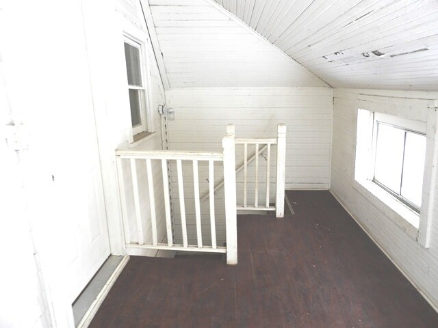 Foto del edificio - 1801 Victoria Ave