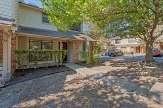 Building Photo - 3801 Menchaca Rd