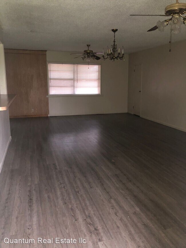 Foto del edificio - 4 br, 2 bath House - 415 Knox ST.