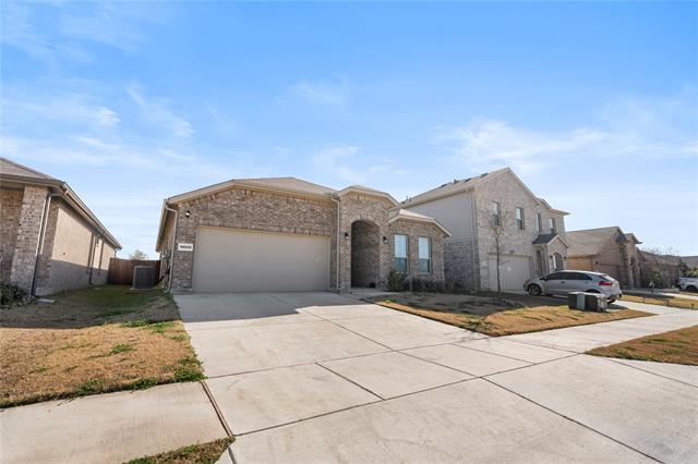 Foto del edificio - 16032 Farringdon St