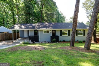 Building Photo - 4985 Crowe Dr SE