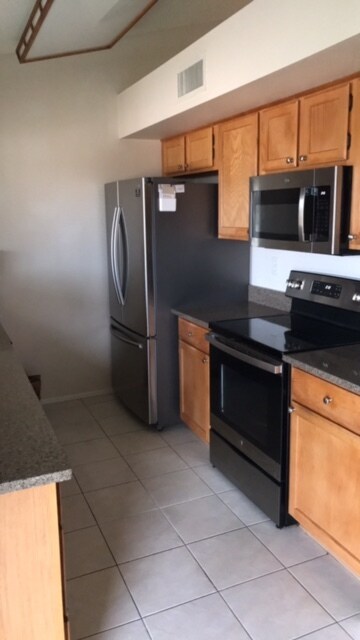 Foto del edificio - 14234 W Antelope Dr