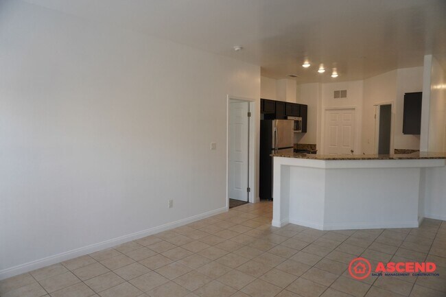 Foto del edificio - Beautiful Home Located in the Southwest!