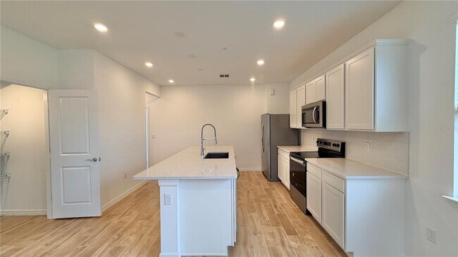 Foto del edificio - 11523 Harborview St