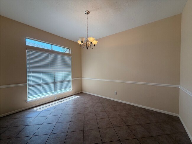 Building Photo - 6518 Smoke Tree Ln