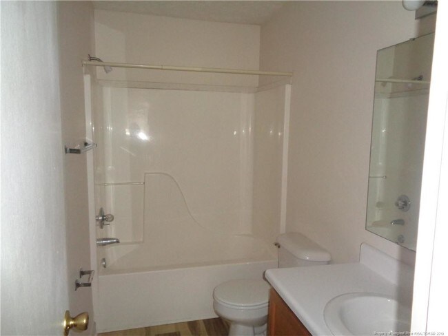 Foto del edificio - 4740 Banks Ct