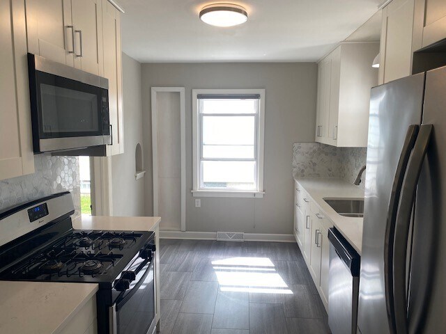 Foto del edificio - 5319 N Kent Ave