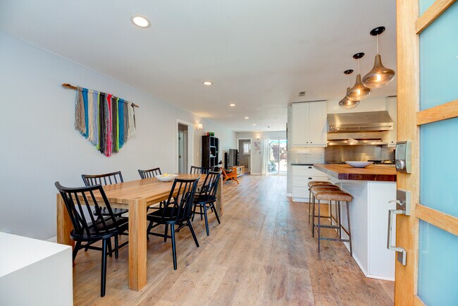 Foto del edificio - 3512 Greenwood Ave