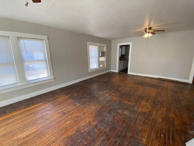 Building Photo - 2616 23rd St