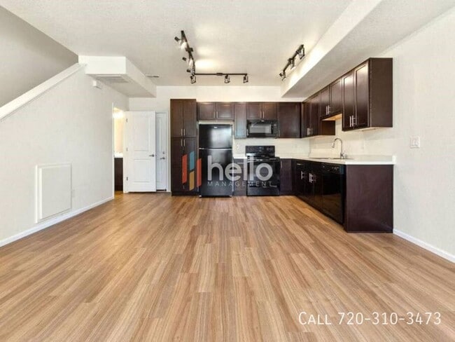 Building Photo - 9488 E 109th Dr