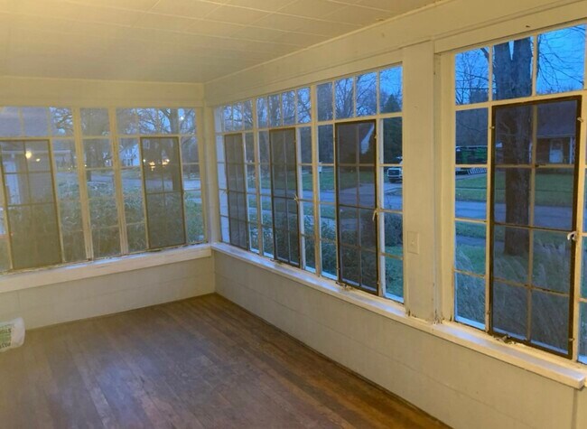 Foto del edificio - 2154 Wiltshire Rd