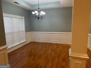 Building Photo - 305 Old Mill Dr