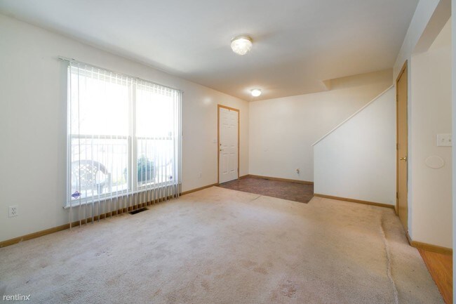 Building Photo - 10337 Earl Dr