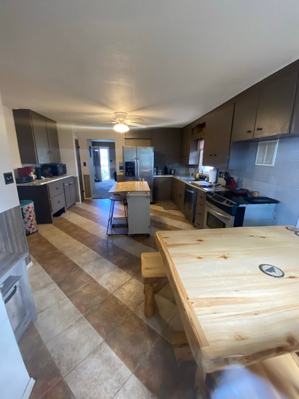 Primary Photo - 909 N 7th St