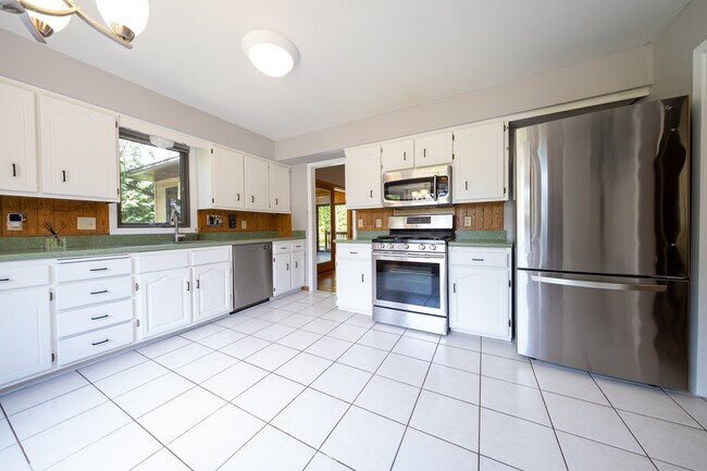 Foto del edificio - 17420 Barrington Ct