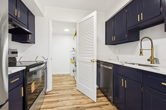 Foto del edificio - 1561 Malibu Pl